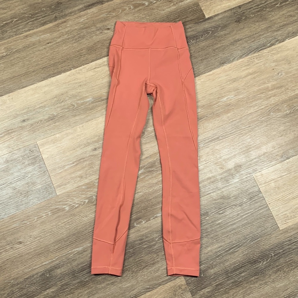 Lululemon Women’s Invigorate leggings